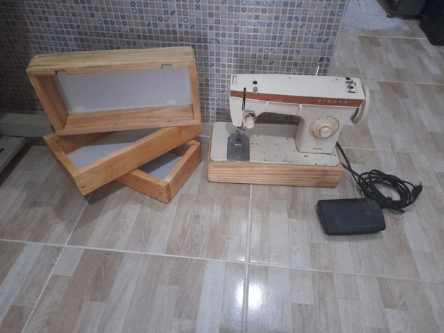 Base de maquina de costura doméstica   - Foto 2