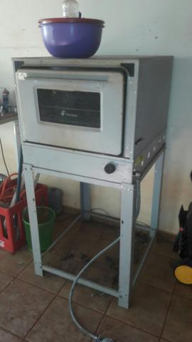 Forno Profissional a gás com pé Bravo Brfp Cinza Venâncio