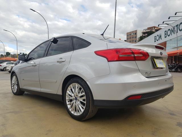 Ford focus 2.0 se Plus 2015/2016 automático - Foto 5