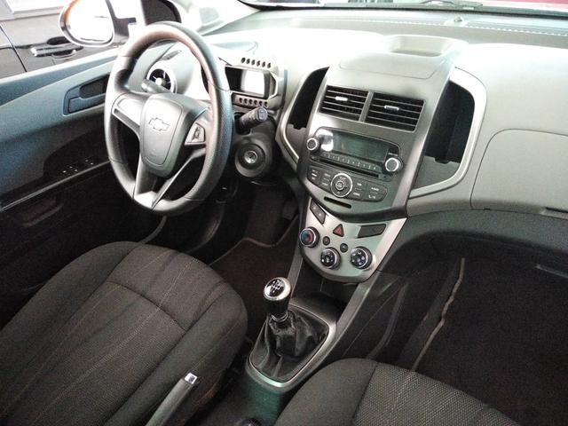 Sonic LT Hatch mecânico 2014 - Foto 3