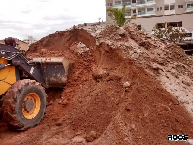 Locação de Retroescavadeira, Terraplanagem, Escavações, Limpeza de terreno, Demolição - Foto 4