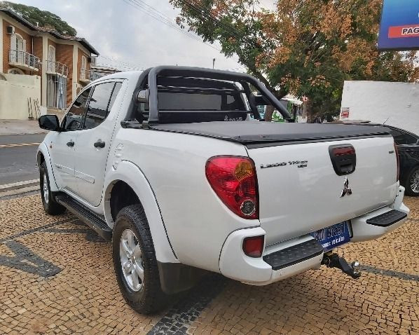 Mitsubishi l200 2.4 thiton hls - Foto 6