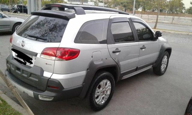 Fiat Palio Weekend Adventure - Foto 2