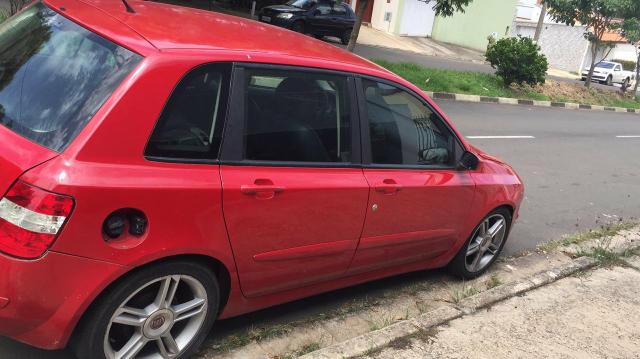 Stilo 2007 completo ,troco por carro mais novo pra assumir financiamento - Foto 4