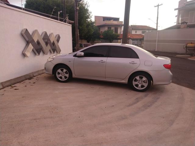 Toyota Corolla Xei automático - Foto 2