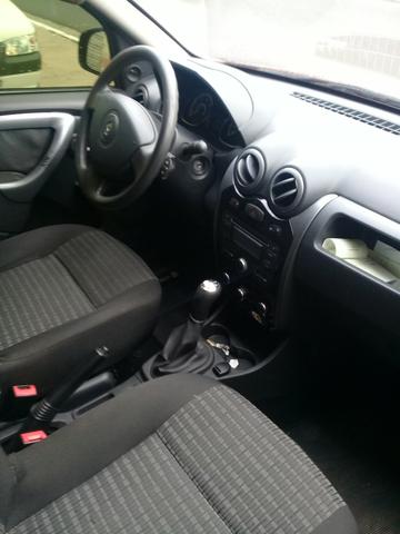 Vendo Sandero - Foto 3