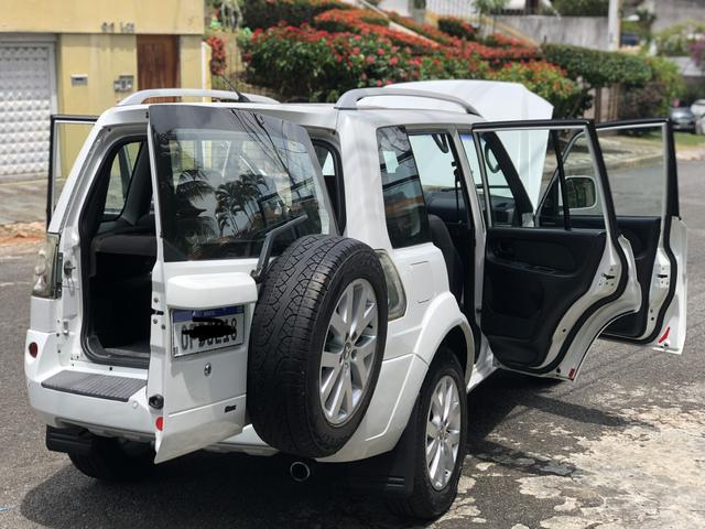 TR4 4x2 Automática OPORTUNIDADE - Foto 11