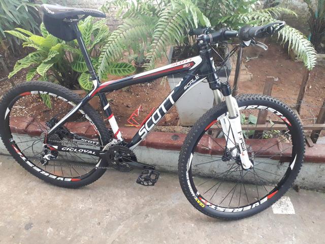 Bicicleta scott aro 27.5