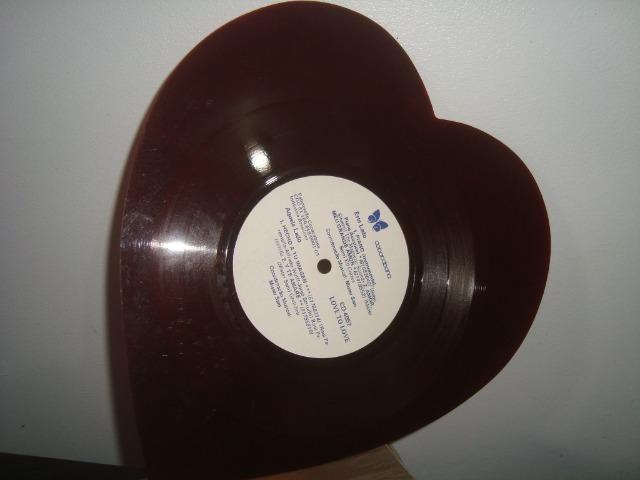 Disco Vinil formato coração, Love to Love, Magnetic Sounds, Gretchen. - Foto 2