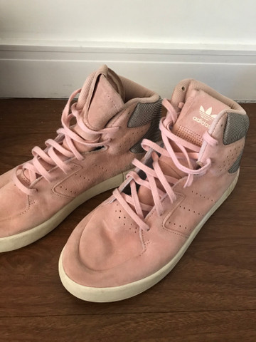 basqueteira adidas branca