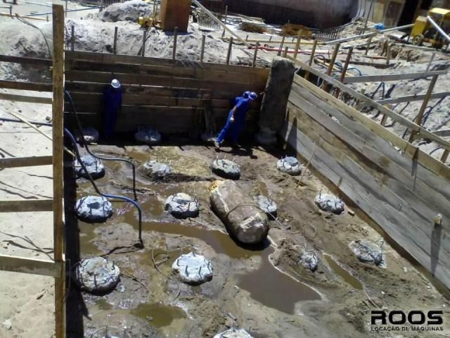 Locação de Retroescavadeira, Terraplanagem, Escavações, Limpeza de terreno, Demolição - Foto 6
