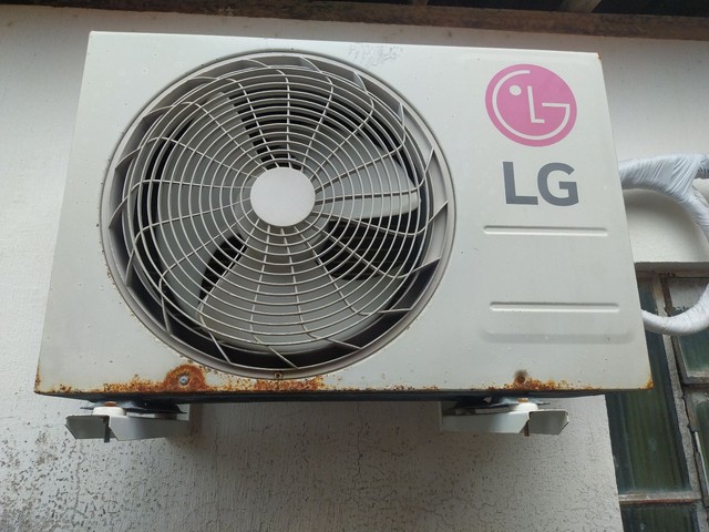 Ar condicionado 9000 btus LG - Foto 3