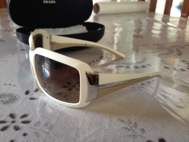 Óculos de Sol - P r a d   Made in Italy - Foto 2