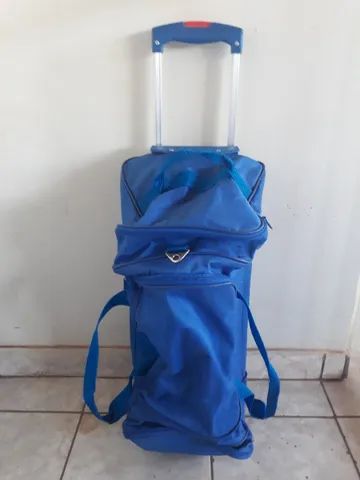 Bolsa de viajem  com rodinhas na cor azul