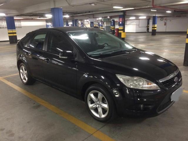 Focus hatch oportunidade única