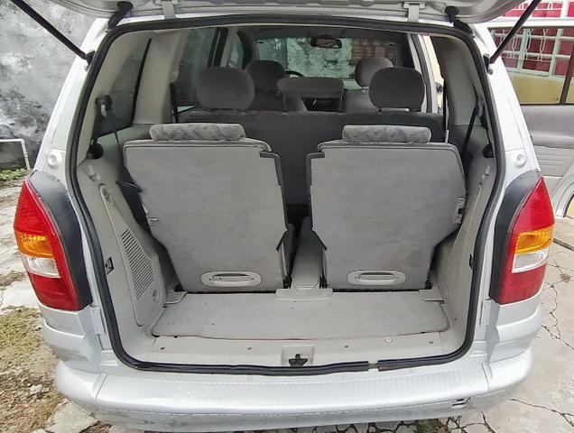 V/T Zafira 2.0 2001 7 lugares - Foto 13