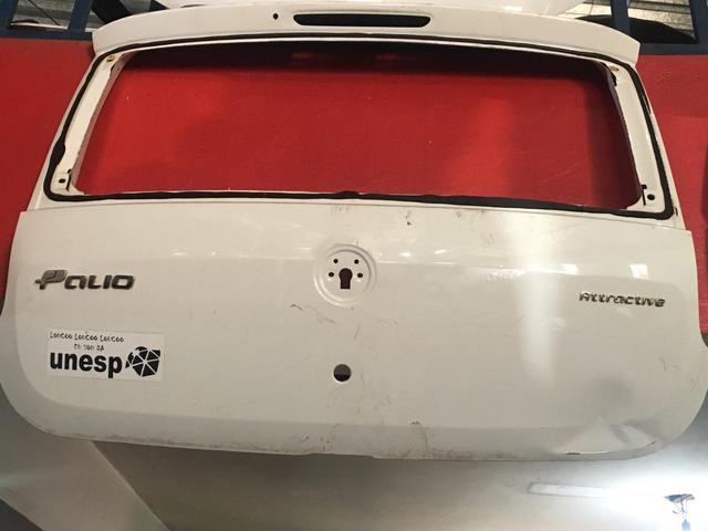 Tampa traseira Palio BBB