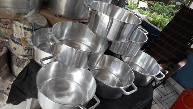 Panelas de alumínio batido de todos tamanho