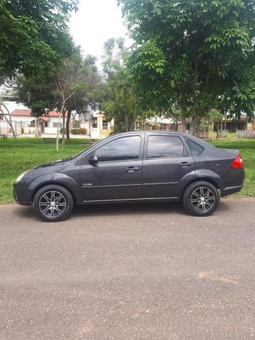 Fiesta sedan completo 2009