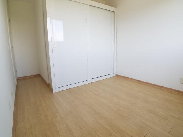 Apto barra 2 qts reformado andar alto varanda lazer completo doc ok - Foto 2