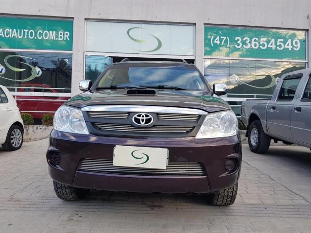 Hilux SW4 SRV D4-D 4x4 3.0 TDI Dies. Aut - Foto 2