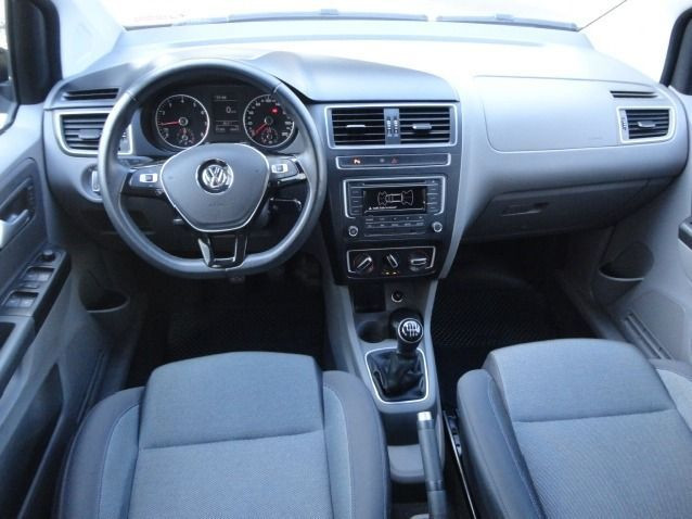 Juan Volkswagen Fox 1.0 Mpi Bluemotion 12v Flex 4p Manual - Foto 7
