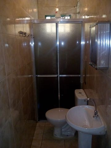 Aluga-se Ótima casa sozinha no lote em Samambaia Norte - QR 206 - Foto 4
