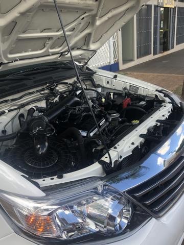 Hilux Sw4 2.7 Flex 4x2 2014 - Foto 17