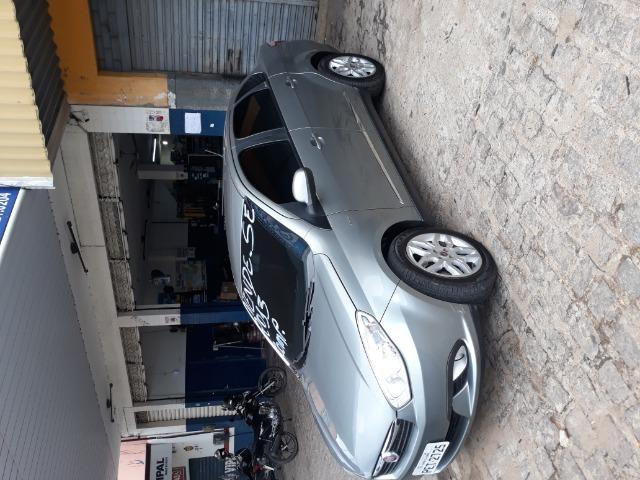 Grande siena 1.6 2013 automático - Foto 6