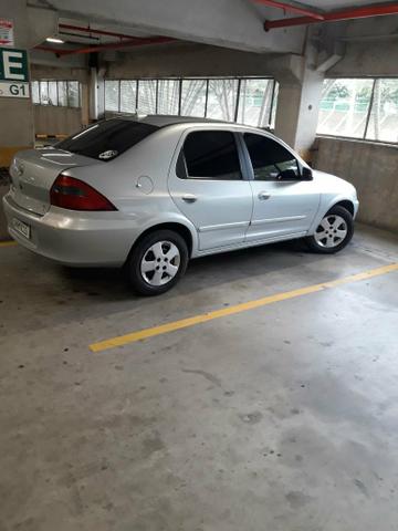 Vendo Prisma em ótimo estado no ponto de transferir - Foto 2
