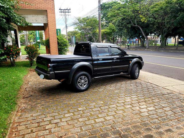 L200 Outdoor Diesel 4x4 - Foto 3