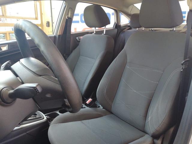 Fiesta Sedan 1.6 Automático 2014 / 2015 - Foto 16
