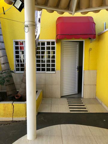 Aluga-se kitnet topissima no centro de goiania