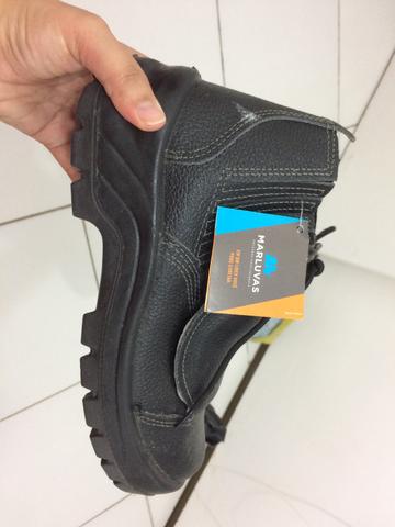 2 pares de Botas de segurança da marca MARLUVAS (leia o anúncio com atenção) - Foto 2