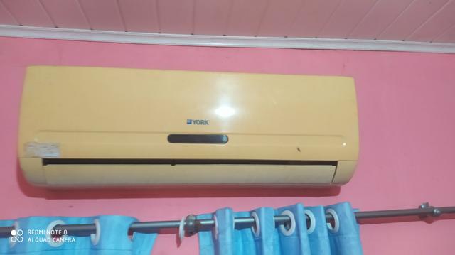 Ar condicionado York 12000 btus - Foto 2
