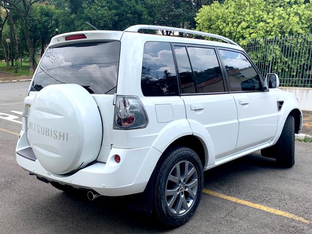 Pajero TR-4 2015 2.0 FLEX - Foto 2