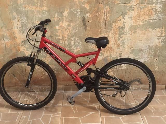 Bicicleta GPS Full suspension