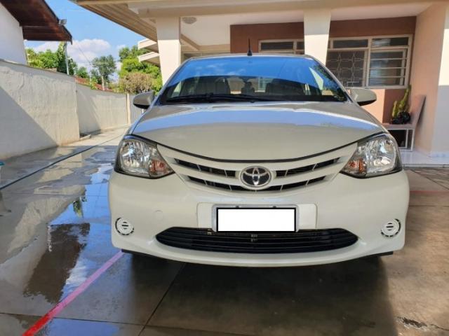 Toyota etios hatch 2017 1.5 xs 16v flex 4p manual
