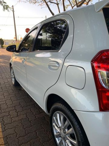 Etios 1.5 XLS - Foto 4