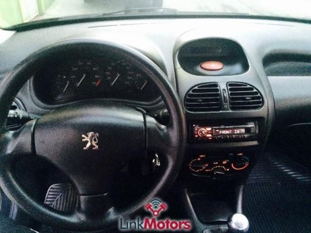 Peugeot 206 ano 2001 - Foto 3