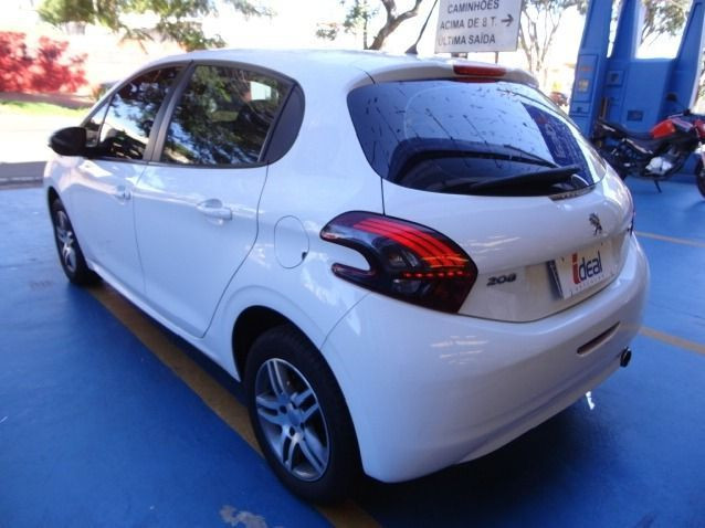 Juan Peugeot 208 1.2 Active 12v Flex 4p Manual * - Foto 6