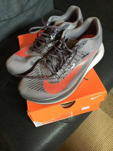 nike zoom fly 42