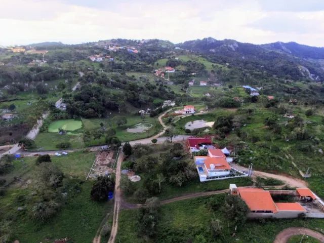 Terreno no Lot. Flor da Serra à Venda