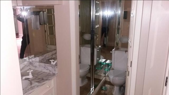 Casa com/res** 440m2 privativos, 01 quadra de distância do rio. - Foto 9