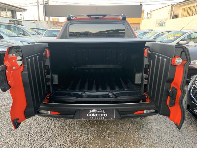 Fiat Toro 1.8 Freedom + bancos em couro - Foto 11