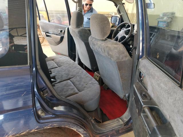 Pajero 1.8 2001 de leilão baixado - Foto 2