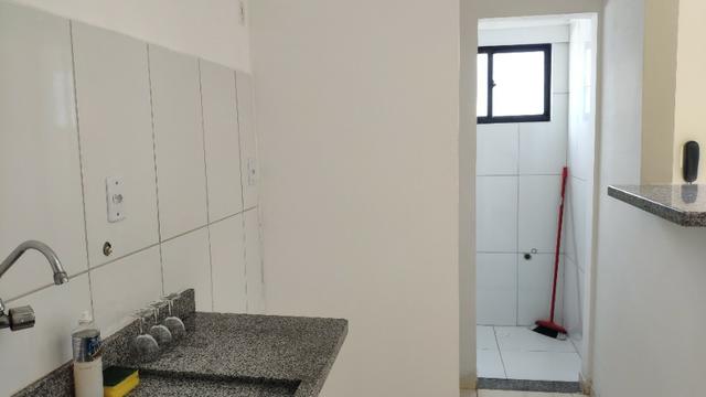 Alugo Apartamento 70 mt² 2/4 prox Av Maria Quitéria garagem coberta tx cond incluída - Foto 14