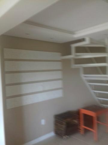 Alugo ou vendo lindo triplex direto - Foto 19
