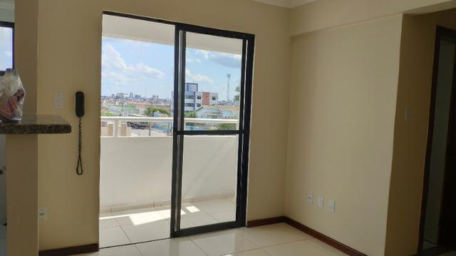 Alugo Apartamento 70 mt² 2/4 prox Av Maria Quitéria garagem coberta tx cond incluída - Foto 11