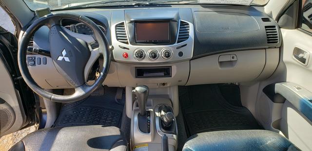 Mitsubishi L200 Triton 3.2D 2011 - 115km - Foto 6